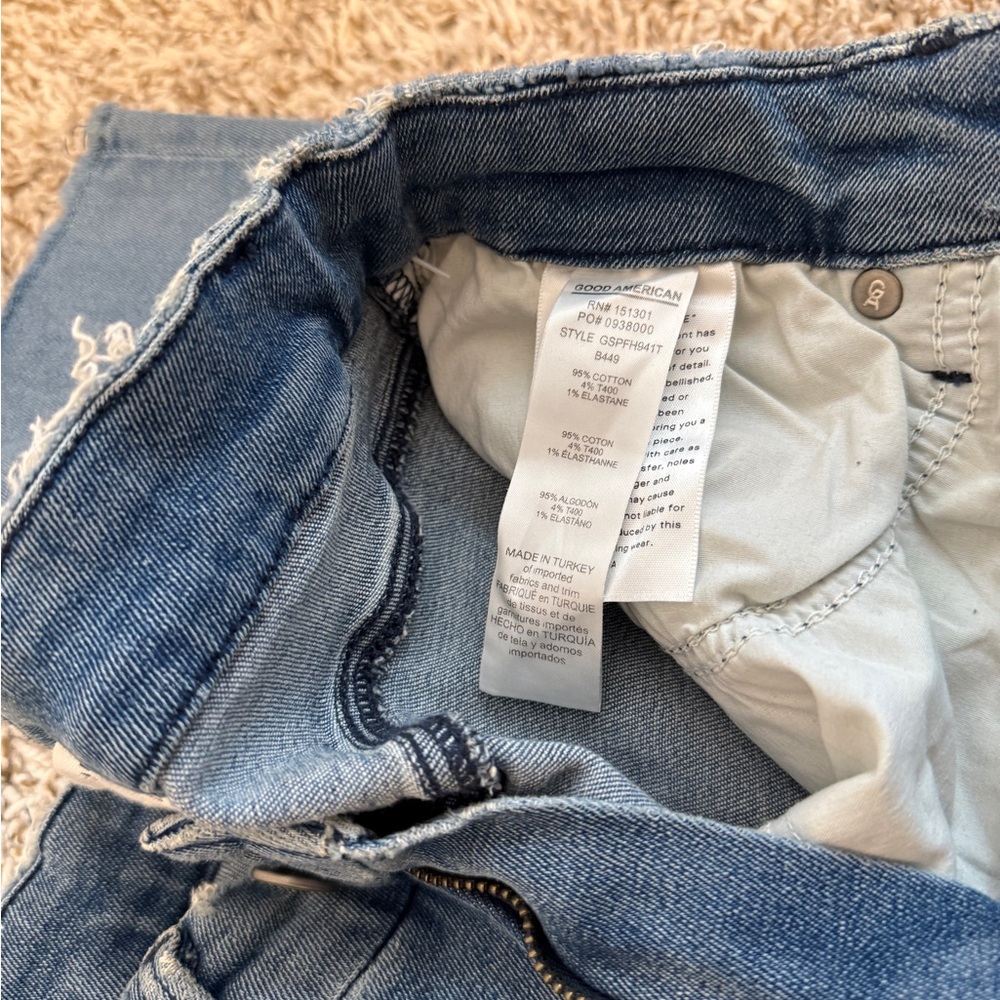 Good American Straight Split Pocket Skinny Jeans size 4/27 - Picture 3 of 6